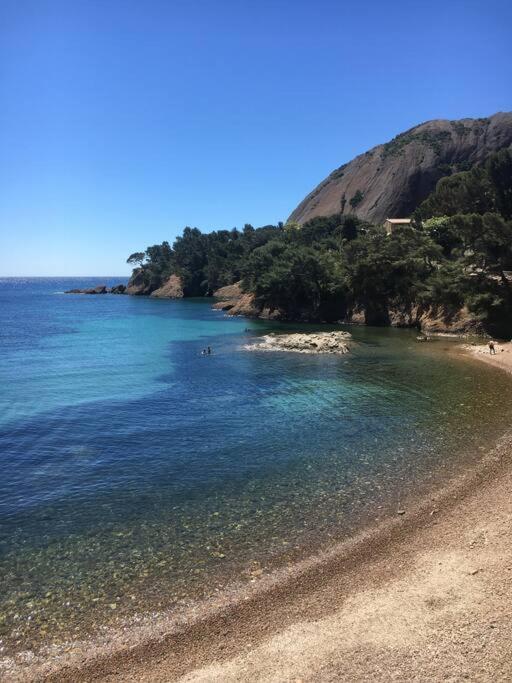Blue Summer Vibes Mini Studio For Two, Ac, Parking, Beach At 50M, Spa Access -2 La Ciotat Exterior photo