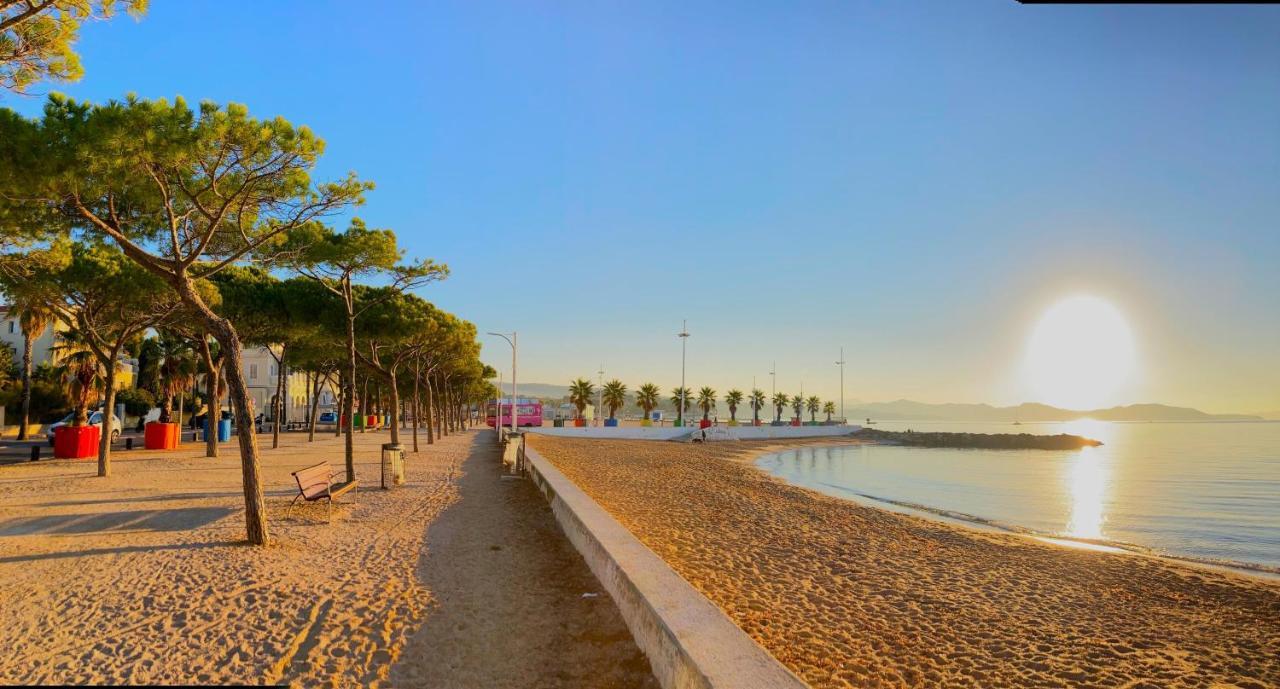 Blue Summer Vibes Mini Studio For Two, Ac, Parking, Beach At 50M, Spa Access -2 La Ciotat Exterior photo
